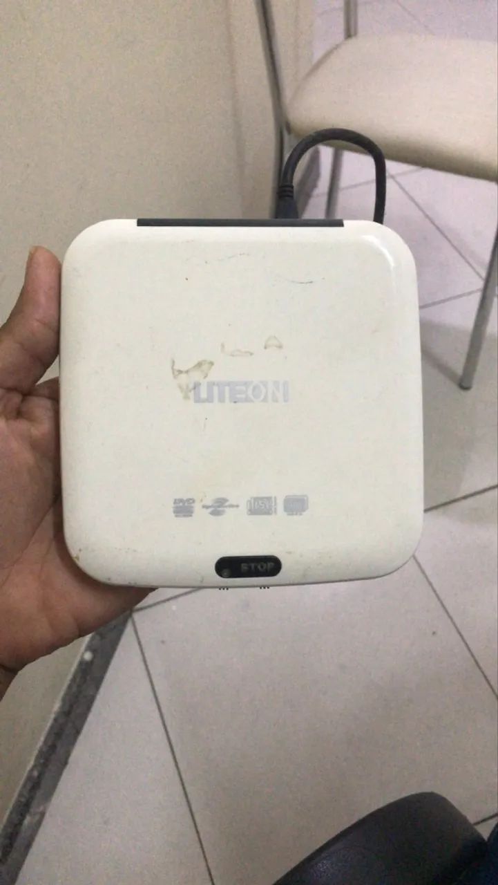 Leitor de DVD e CD Externo para Notebook e PC - Marca LiteOn