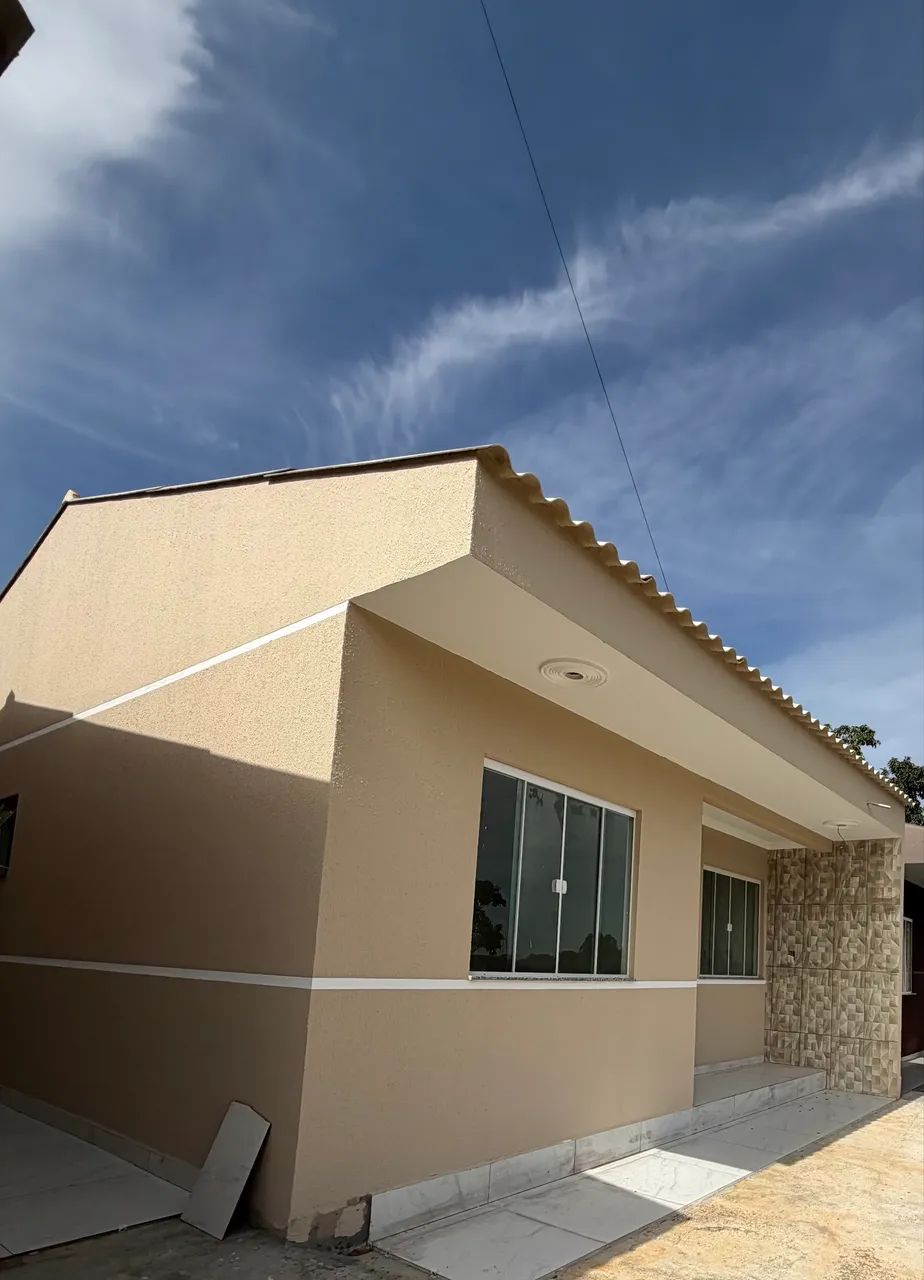 Alugo casa em Uvaranas 
