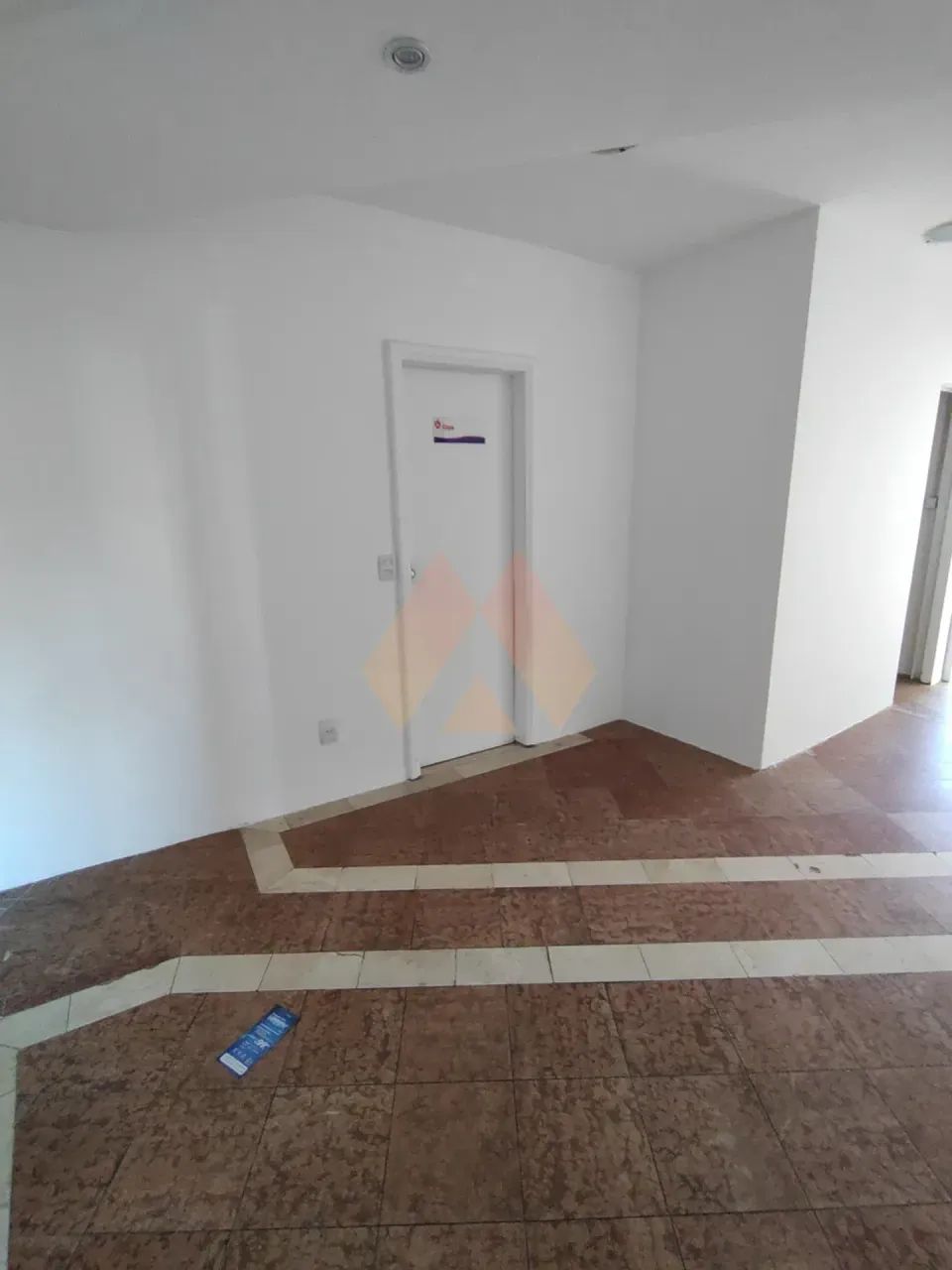 Centro Médico - Excelente Sala com 57m² - Foto 3