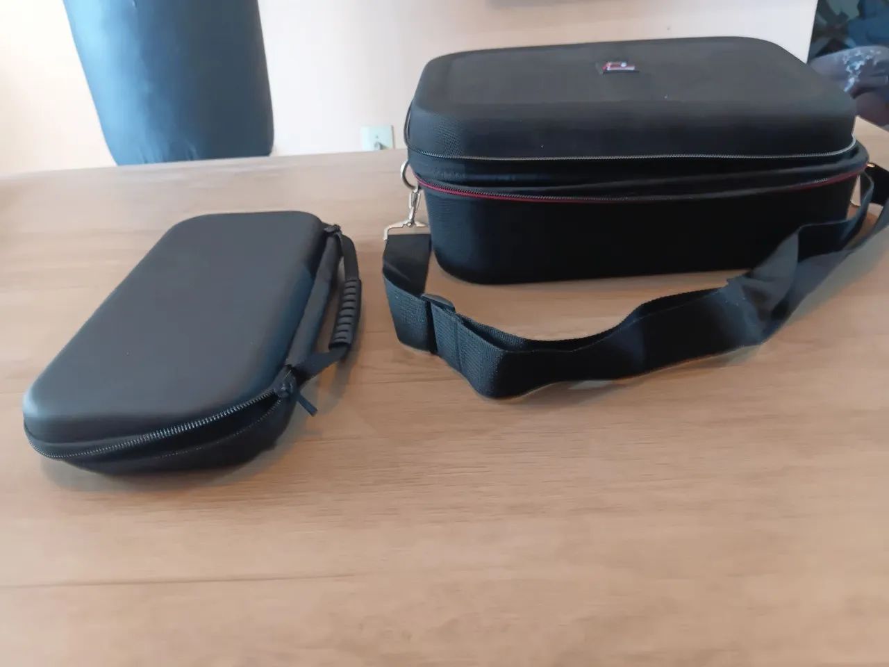 Cases, bolsas para SWITCH 2 nunca usado - Foto 4
