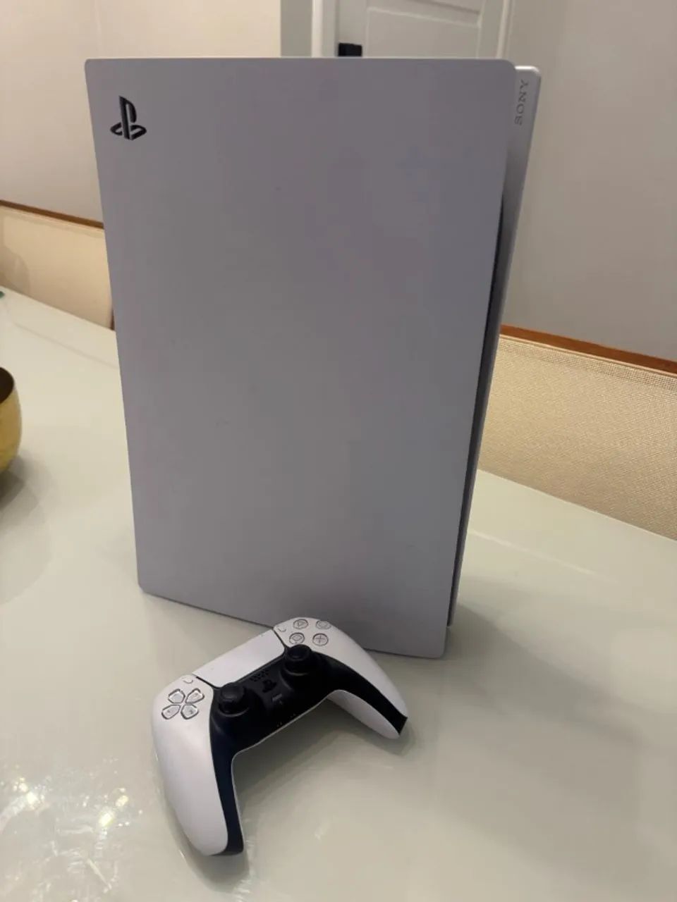 Playstation 5 Com leitor e 1 controle - Foto 2