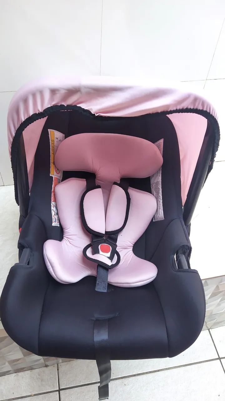 Bebê conforto+ cadeira de balanço 