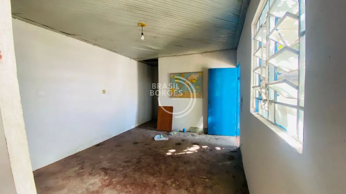 Casa Térrea com Edícula à venda no bairro Maria do Carmo. - Foto 5
