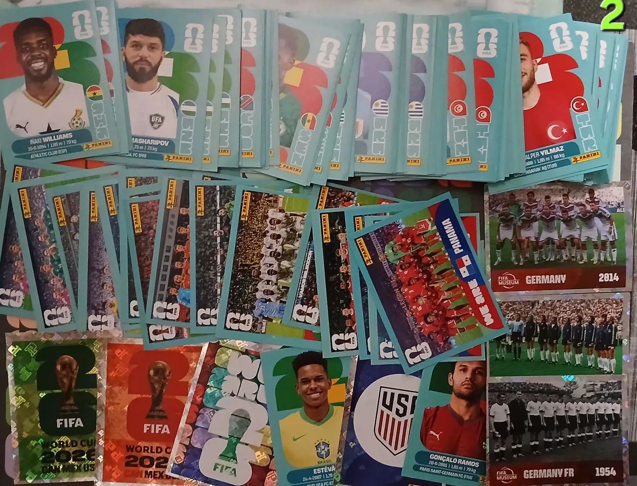 Figurinhas da copa 145 por $110 - Foto 4