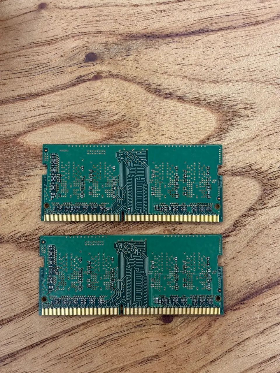 2 Memórias pra Notebook DDR4 4G cada Teikon - Foto 2