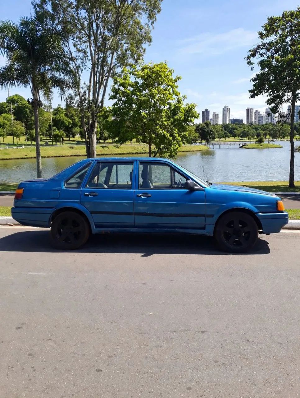 Volkswagen Santana GLI / GL/ Sport 1.8/ 2.0 (álcool) 1992