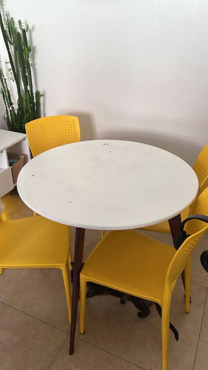 Mesa de jantar redonda 90cm