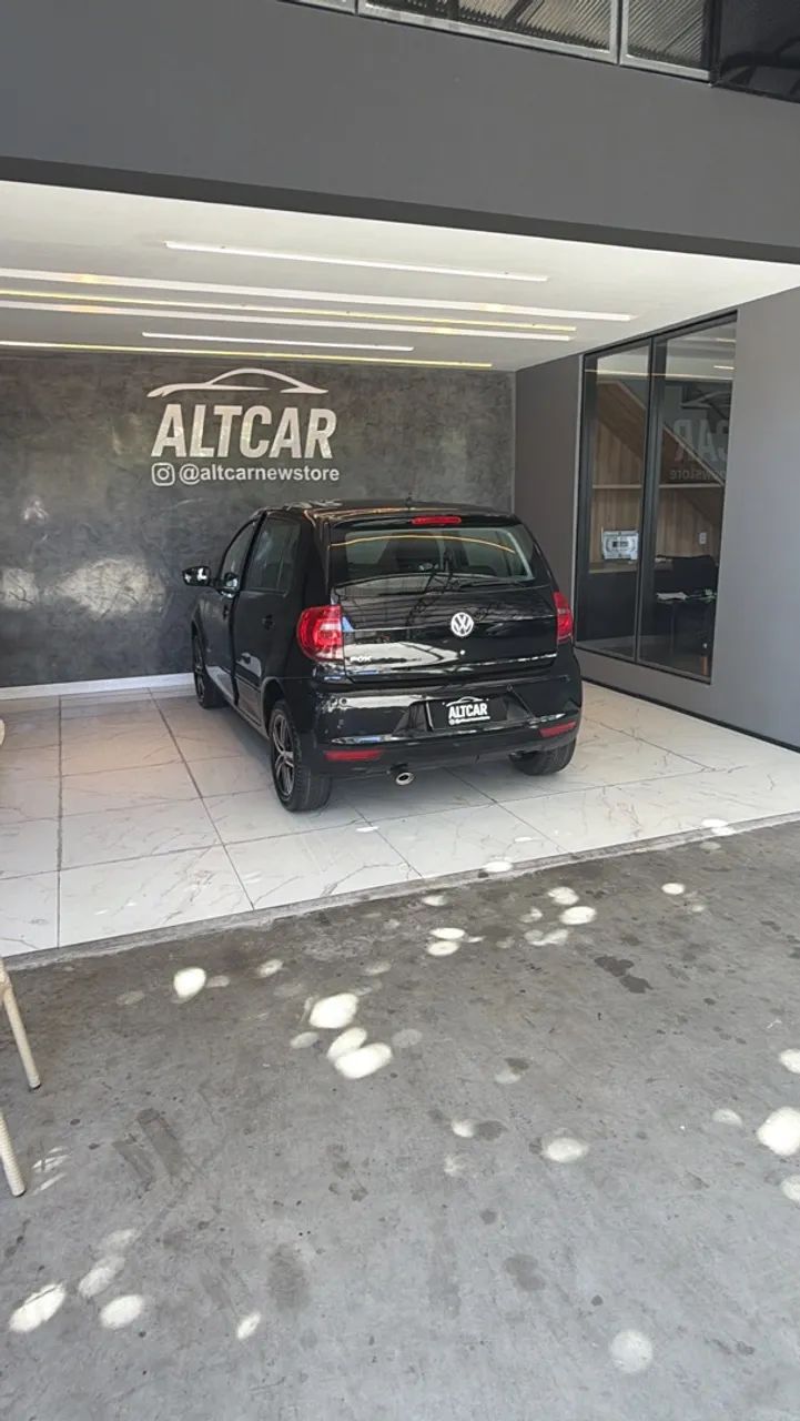 Volkswagen Fox Fox 1.0 Mi Total Flex 8V 5p 2013