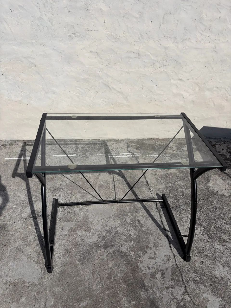 Mesa de escritório em vidro - Foto 3