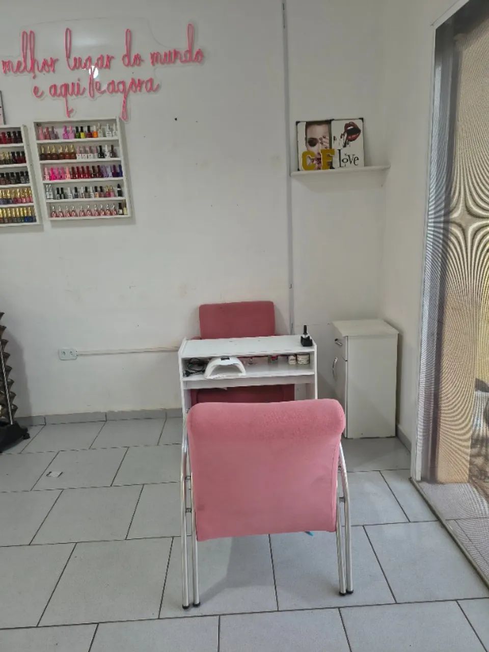 ? ESPAÇO DISPONÍVEL EM SALÃO DE BELEZA - CAPÃO RASO ? - Foto 2