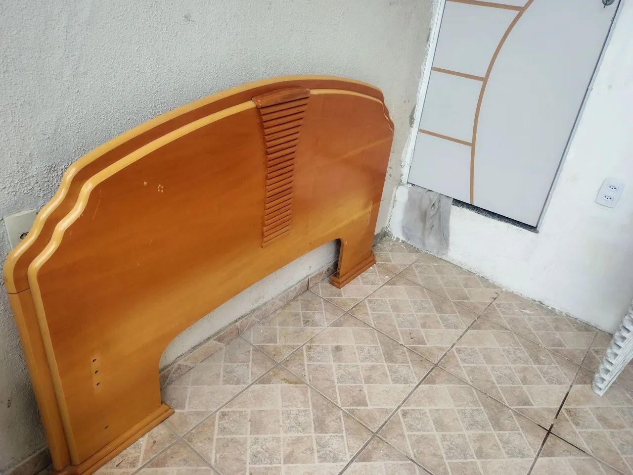 Cabeceira de cama casal madeira mesmo - Foto 3