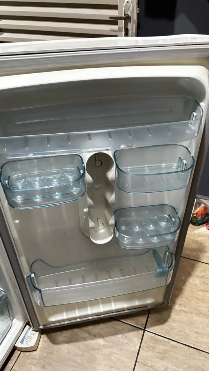 Geladeira Eletrolux  - Foto 4