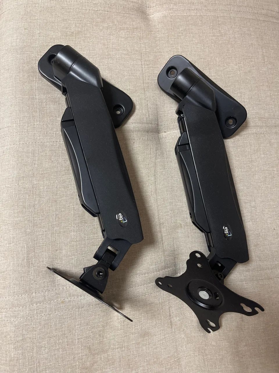 Suporte de parede para monitor Elg