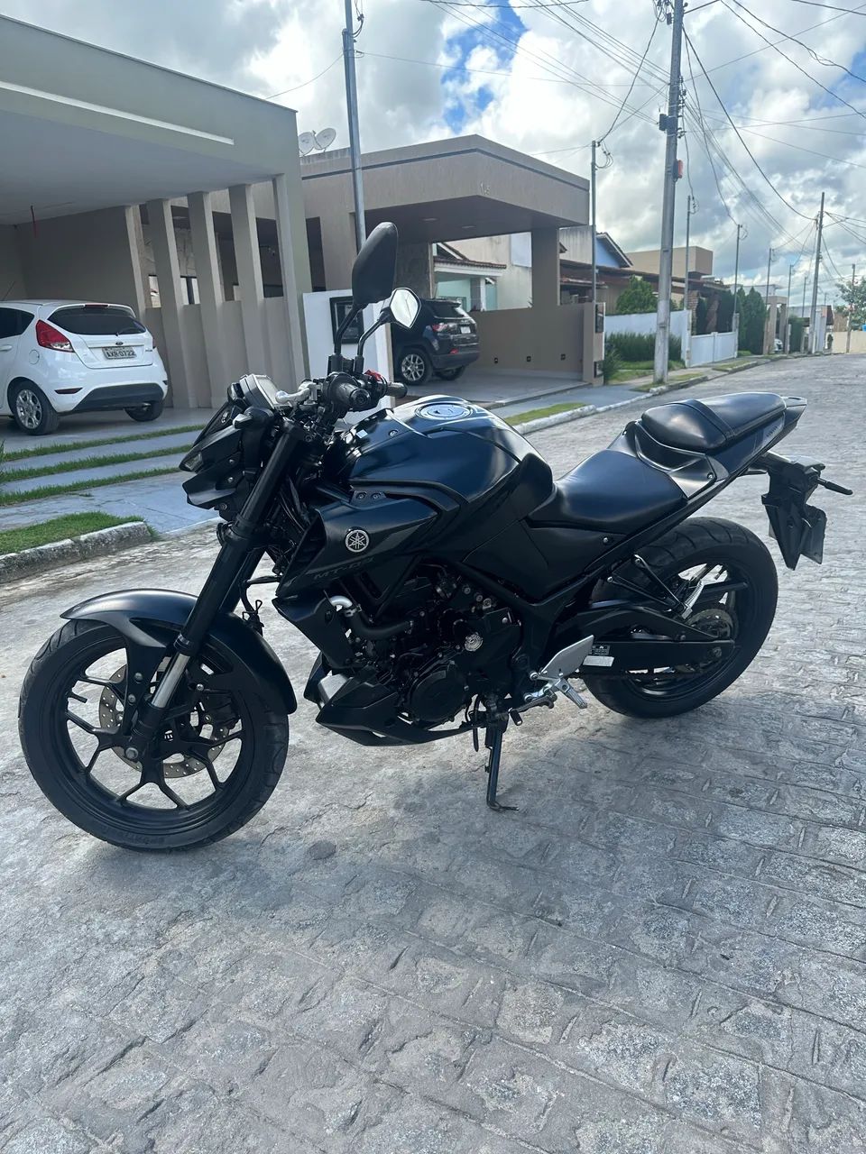 YAMAHA MT-03 preta Abs 21/22 impecável!  - Foto 4