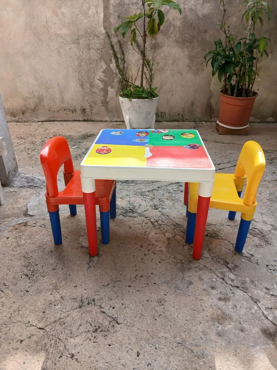 Mesinha Infantil 