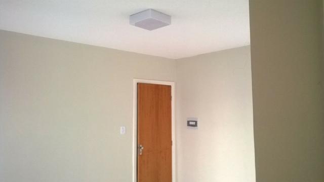 Apê com 2/4 e Varanda no Doce Lar, POR 110 MIL - Foto 7