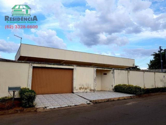 Casa com 4 dormitórios para alugar por R$ 1.000/mês - Parque São Jerônimo - Anápolis/GO