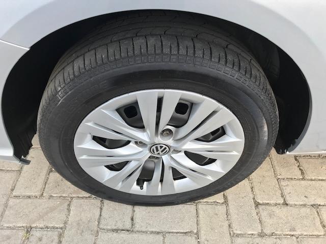 VOLKSWAGEN VOYAGE 1.6 MSI TOTALFLEX 4P 2018 - Foto 5
