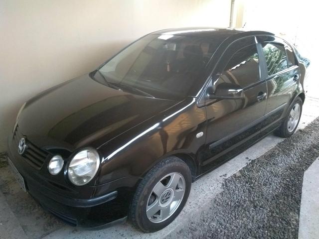 Volkswagen Polo sedan 1.6 2005