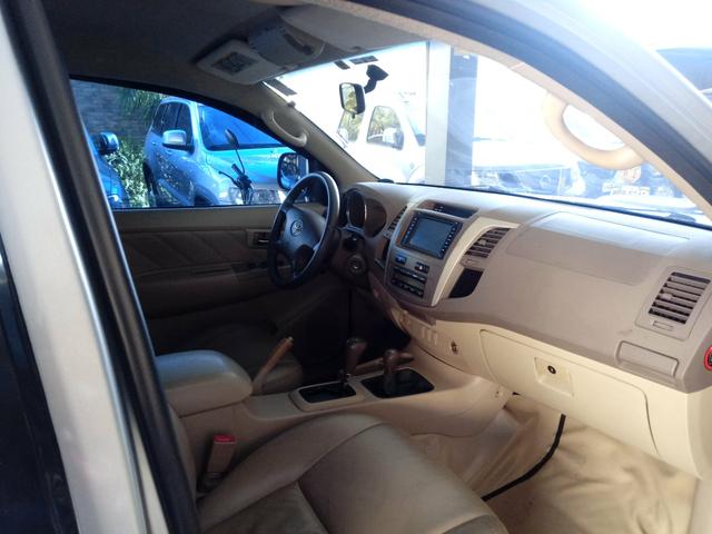 Hilux sw4 3.0 aut 2008 top vendo troco financio - Foto 4