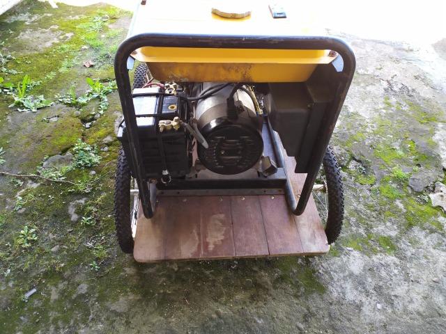 Gerador de Energia Diesel Monofásico (usado) - Foto 4