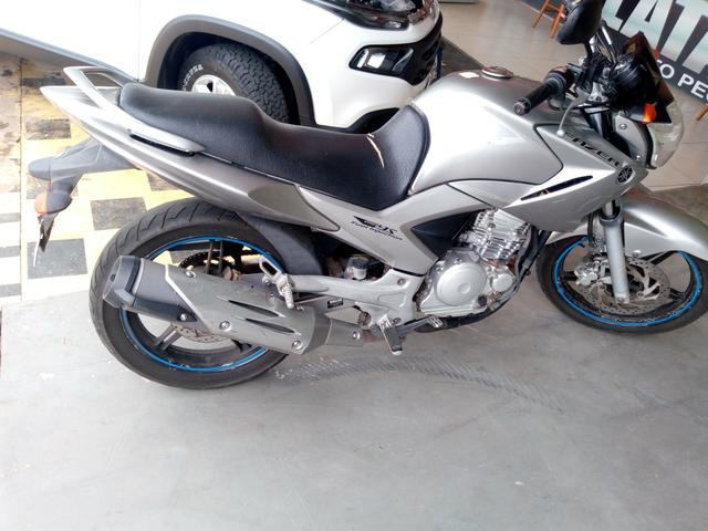 Moto fazer 250 - Foto 2