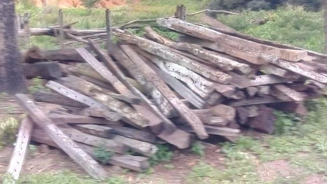 Estaca de aroeira - Foto 5