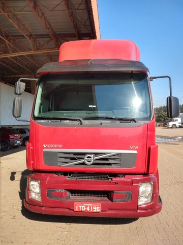 VOLVO VM 330 EURO5 REVISADO