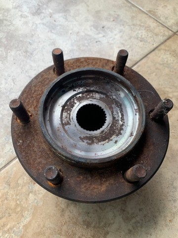 cubo/roda dianteira toyota hillux 3,0 original