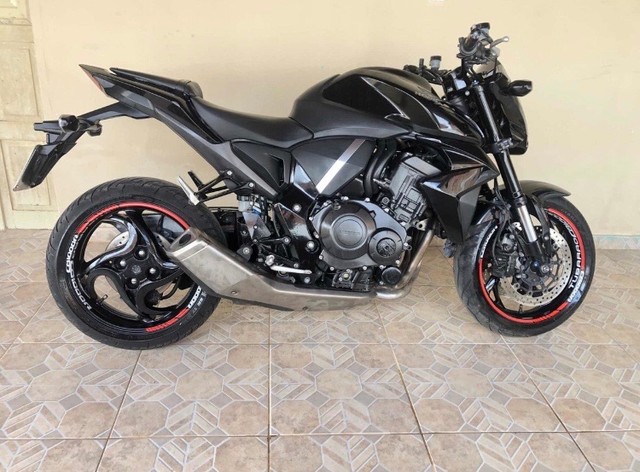 HONDA CB 1000R