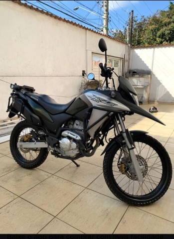 HONDA XRE 300 PRATA