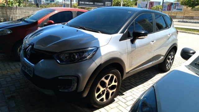 RENAULT CAPTUR 1.6 INTENSE X-TRONIC 18-19 PRATA