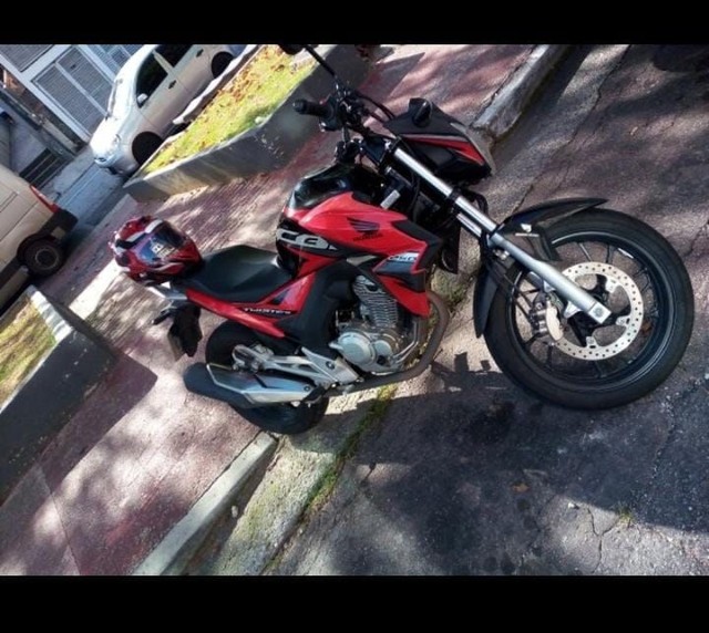 HONDA CB TWISTER   A VISTA OU PARCELADO  
