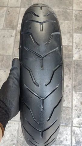 Pneu Moto Dunlop D408F Harley Davidson 130/80-17 (Pneu riscado)
