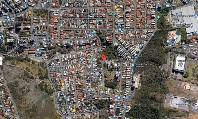 Bairro Ouro Preto, Lote de 360 m², Escriturado e Registrado !!