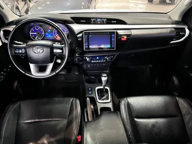 Toyota Hilux CD SR 4x4 2.8 TDI Diesel Aut. 2019 Diesel - Foto 4