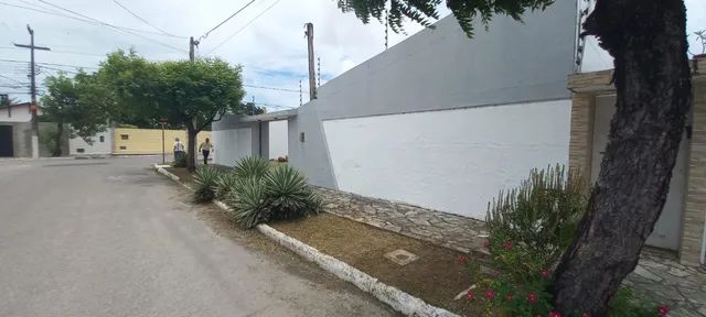 Casa em capim Macio próxima ao Sal e Brasa