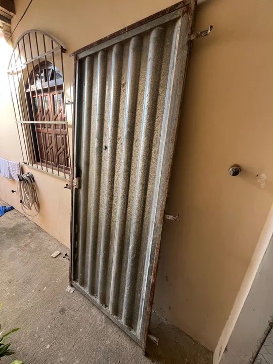 Portão de Ferro com Fechadura