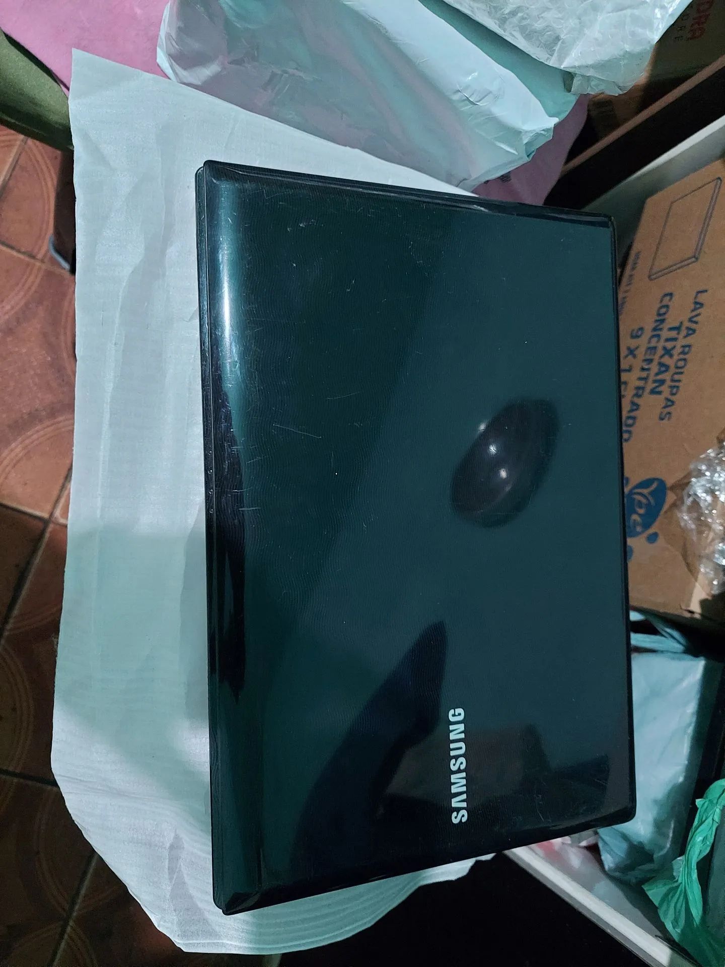 Notebook Samsung i3 4gb ram [no estado] Leia - Foto 3