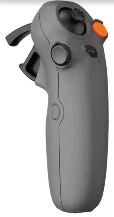 DJI AVATA 2 COM 3 BATERIAS FLY MORE COMBO NOVO ZERO - Foto 5