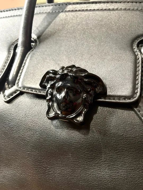 Bolsa Versace Original Preta - Foto 2