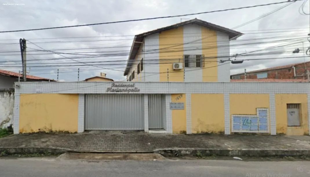 Apartamento para Venda em Fortaleza, Henrique Jorge, 2 dormitórios, 1 banheiro, 1 vaga