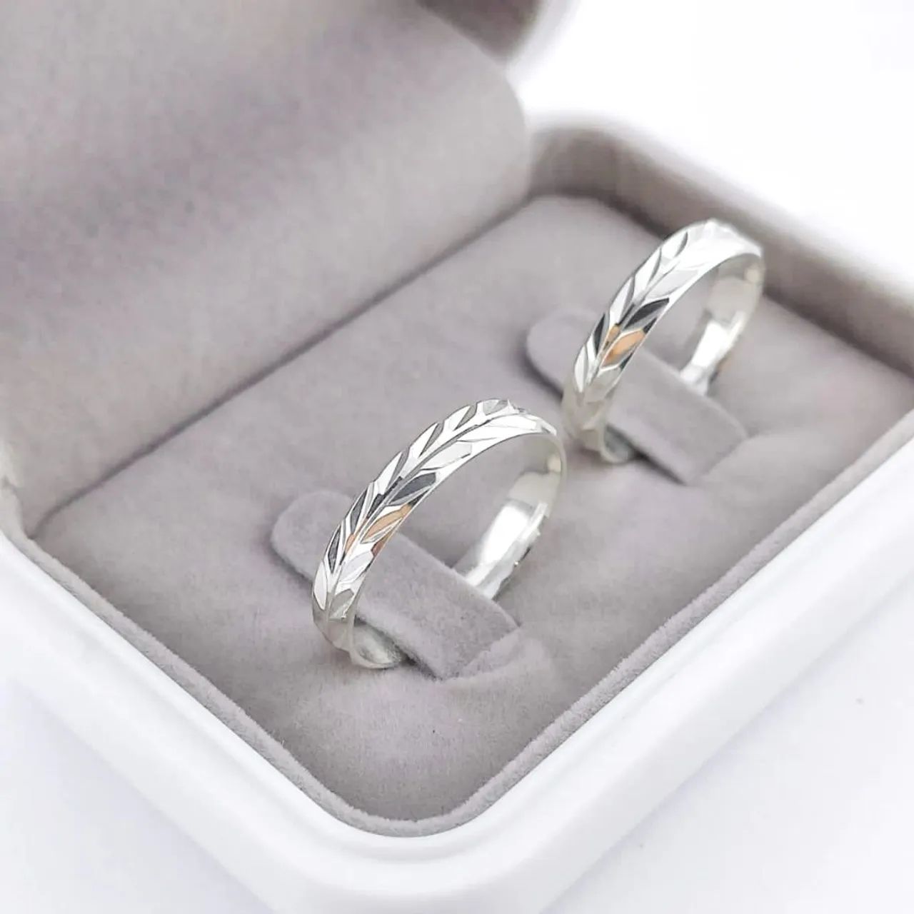 PAR DE ALIANÇAS NAMORO  - Foto 3