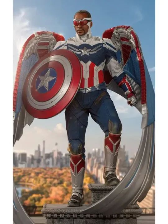 Captain America Sam Wilson (Closed Wings) - IRON STUDIOS Colecionável - Foto 5