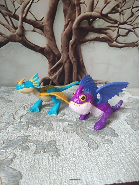  Dragões Baby Scuttleclaw e Stormfly - Como Treinar o Seu Dragão