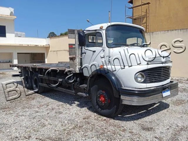 MB 1113 , ano 1977, Truck , carroceria de madeira 