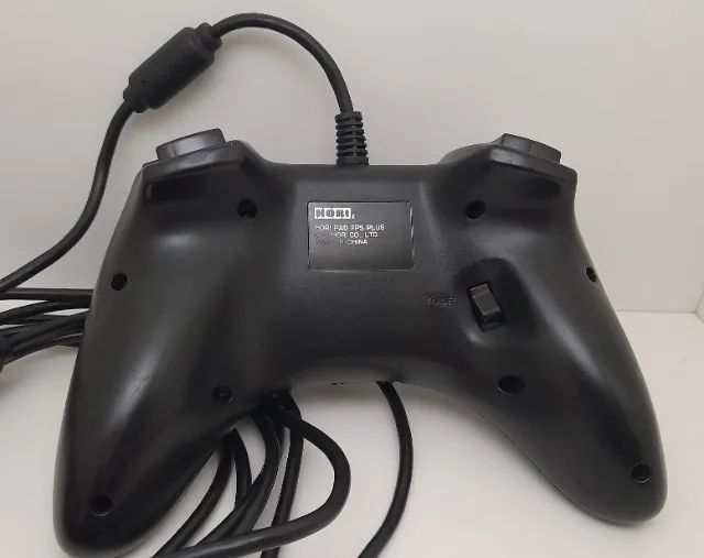 Controle Hori PAD 4 FPS para PS3 e PS4 Com Fio - Foto 3