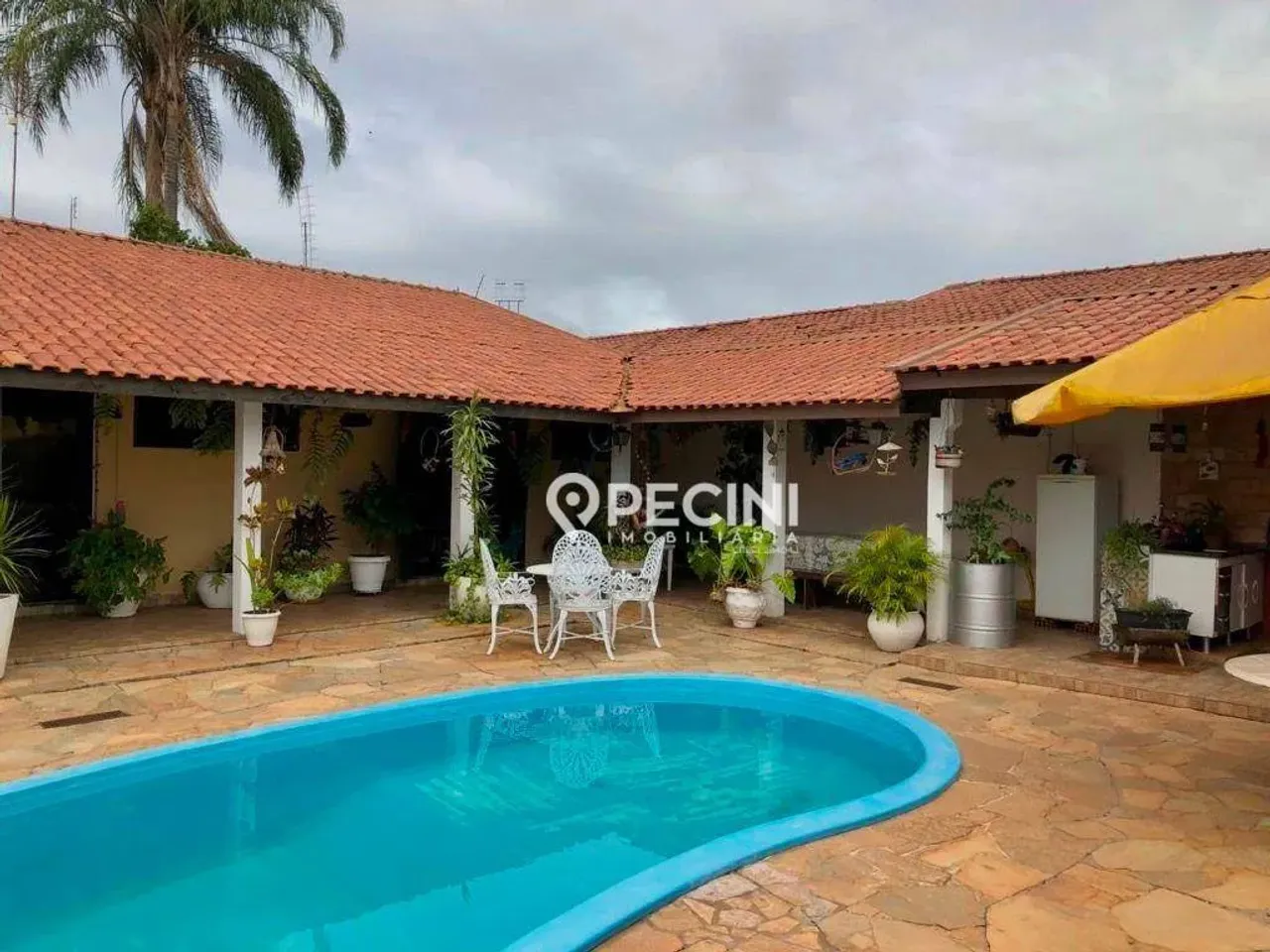 Casa com 6 quartos para venda em Rio Claro