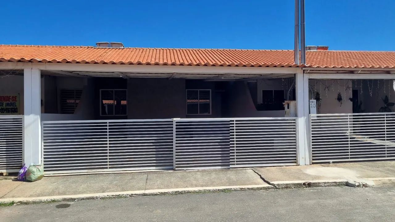 Casa em condomínio fechado com 3 quartos um sendo suíte em Valparaiso 1