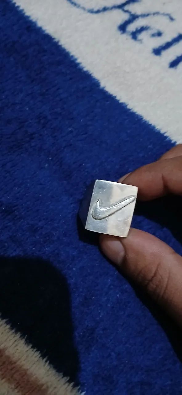 Anel Nike Prata 11gm e cordão de prata 30gm